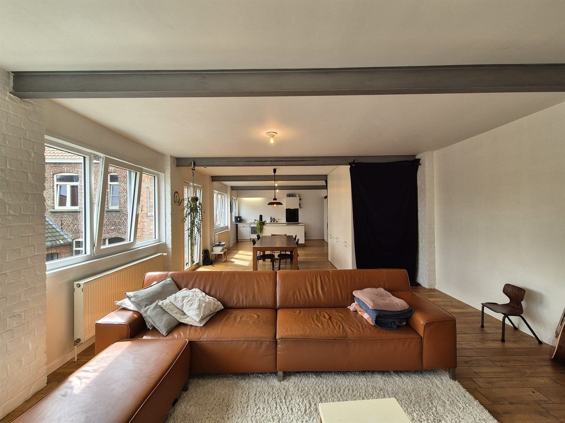 Uitzonderlijke ruime woning voor maximum 1 jaar. foto 12