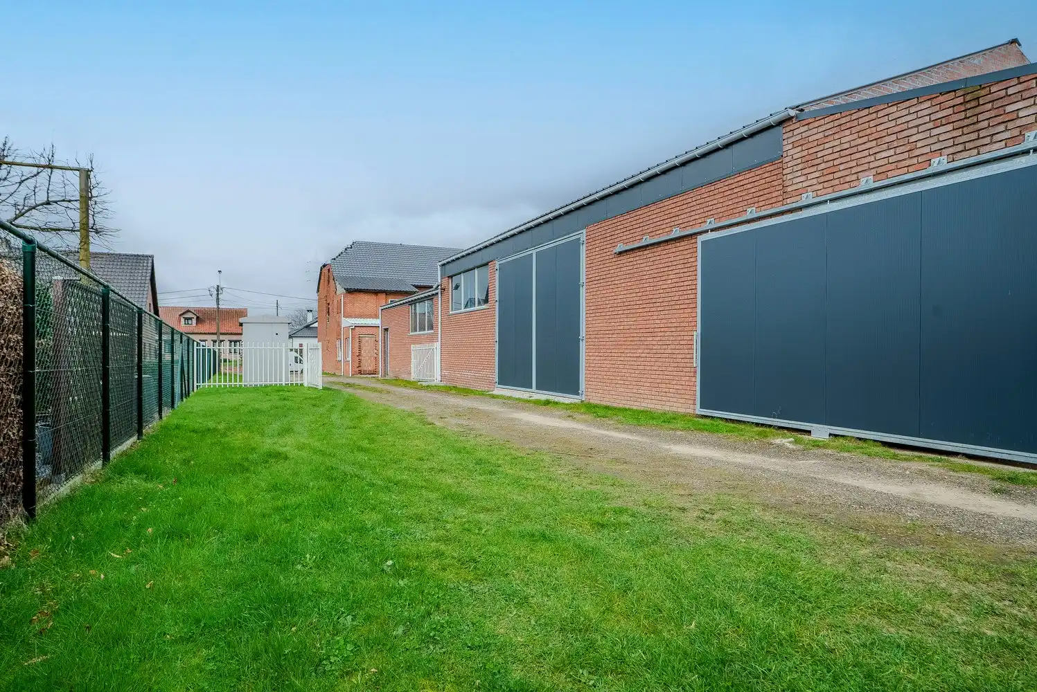 Casco woning met loods – Een project met eindeloze mogelijkheden foto 3