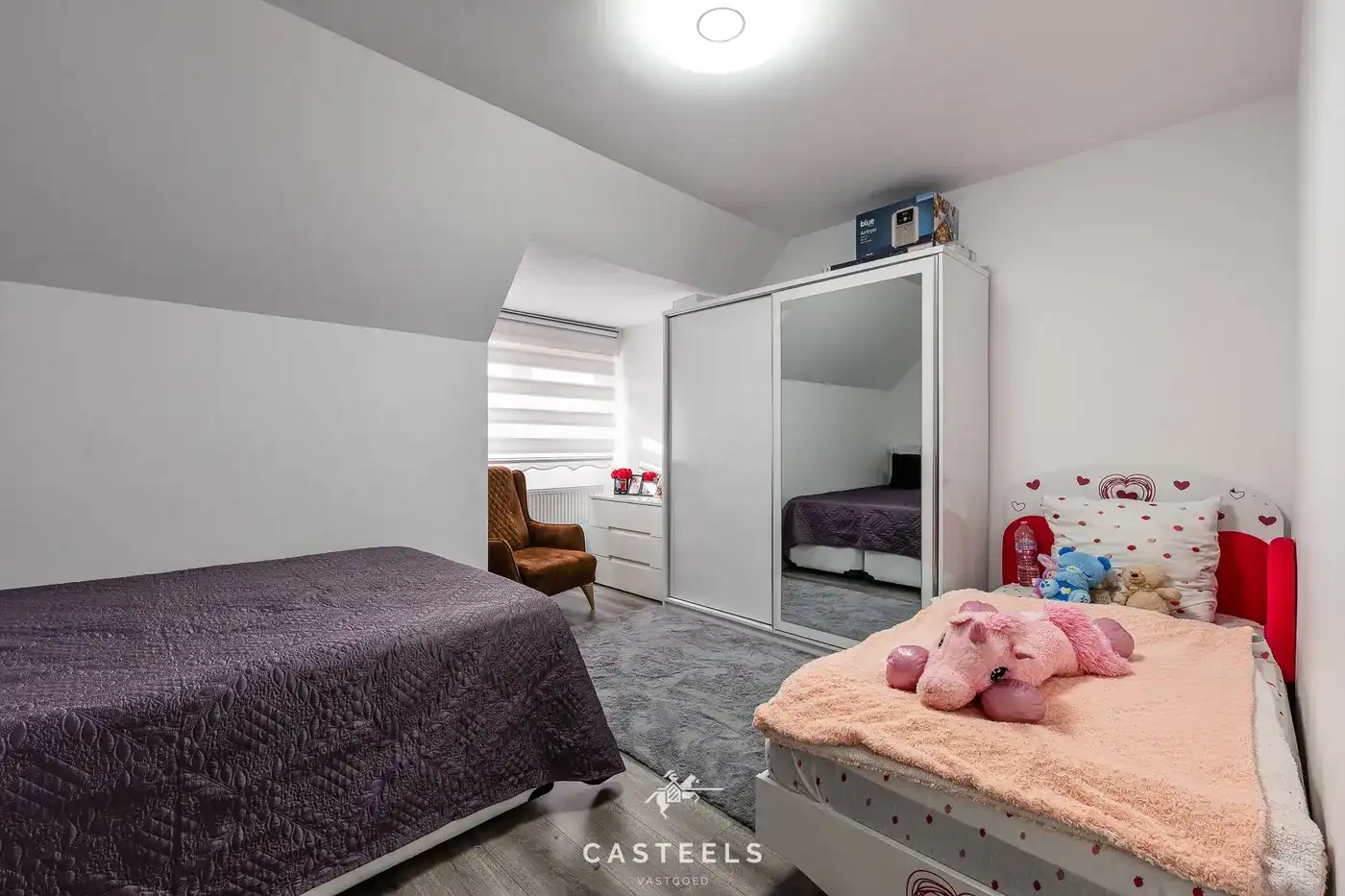 Gerenoveerd duplexappartement met groot terras, garage en 2 slaapkamers in Zelzate foto 6
