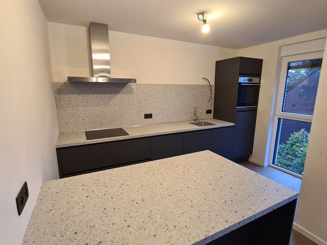 Luxe nieuwbouw 2 slpk appartement met mooi terras te Molenbeersel. foto 7