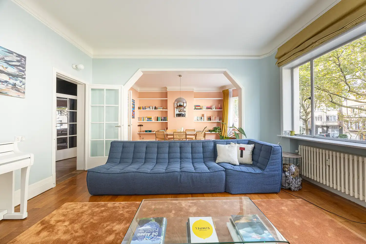 Uitzonderlijk gerenoveerd art-decoappartement van 212 m² met terras aan de Jan van Rijswijcklaan foto 5