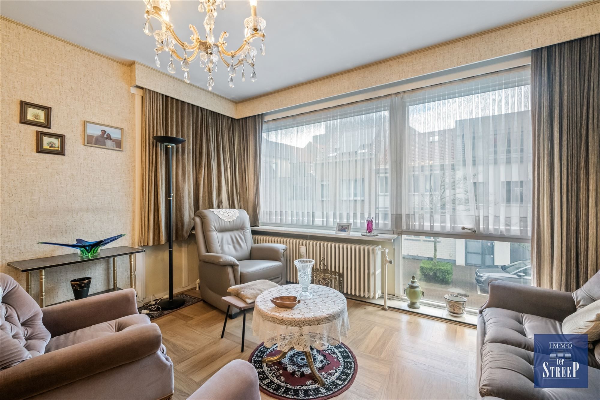 Appartement met 2 slaapkamers en parking in de residentie foto 4