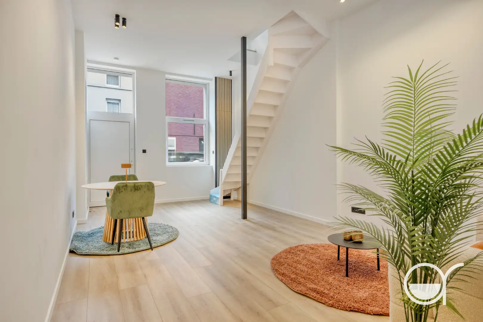 Gerenoveerde woning met 2 slaapkamers vlakbij Dok Noord.  foto 3