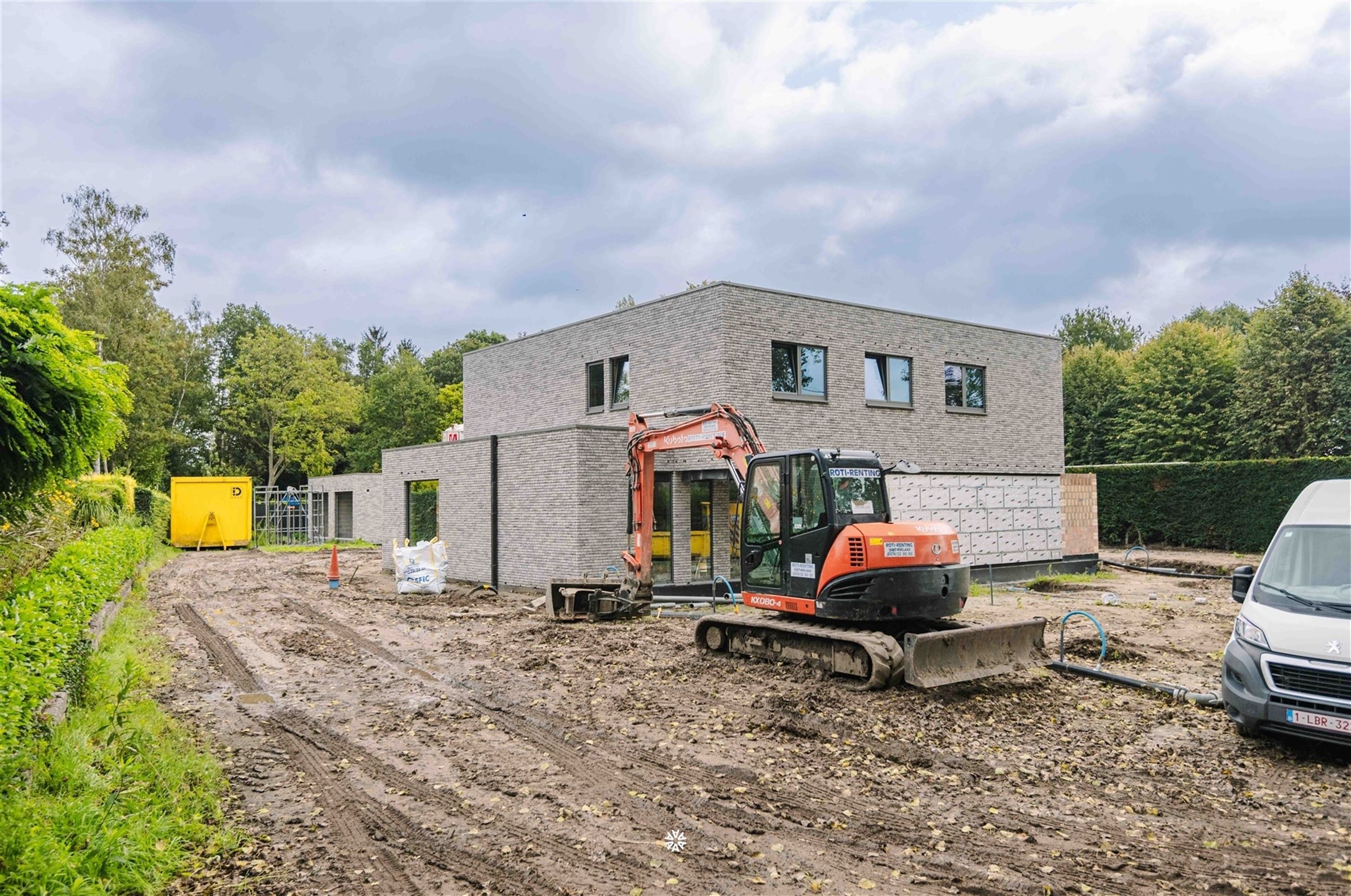 Hoogwaardig afgewerkte koppelvilla in de groene rand van Sint-Niklaas foto 5