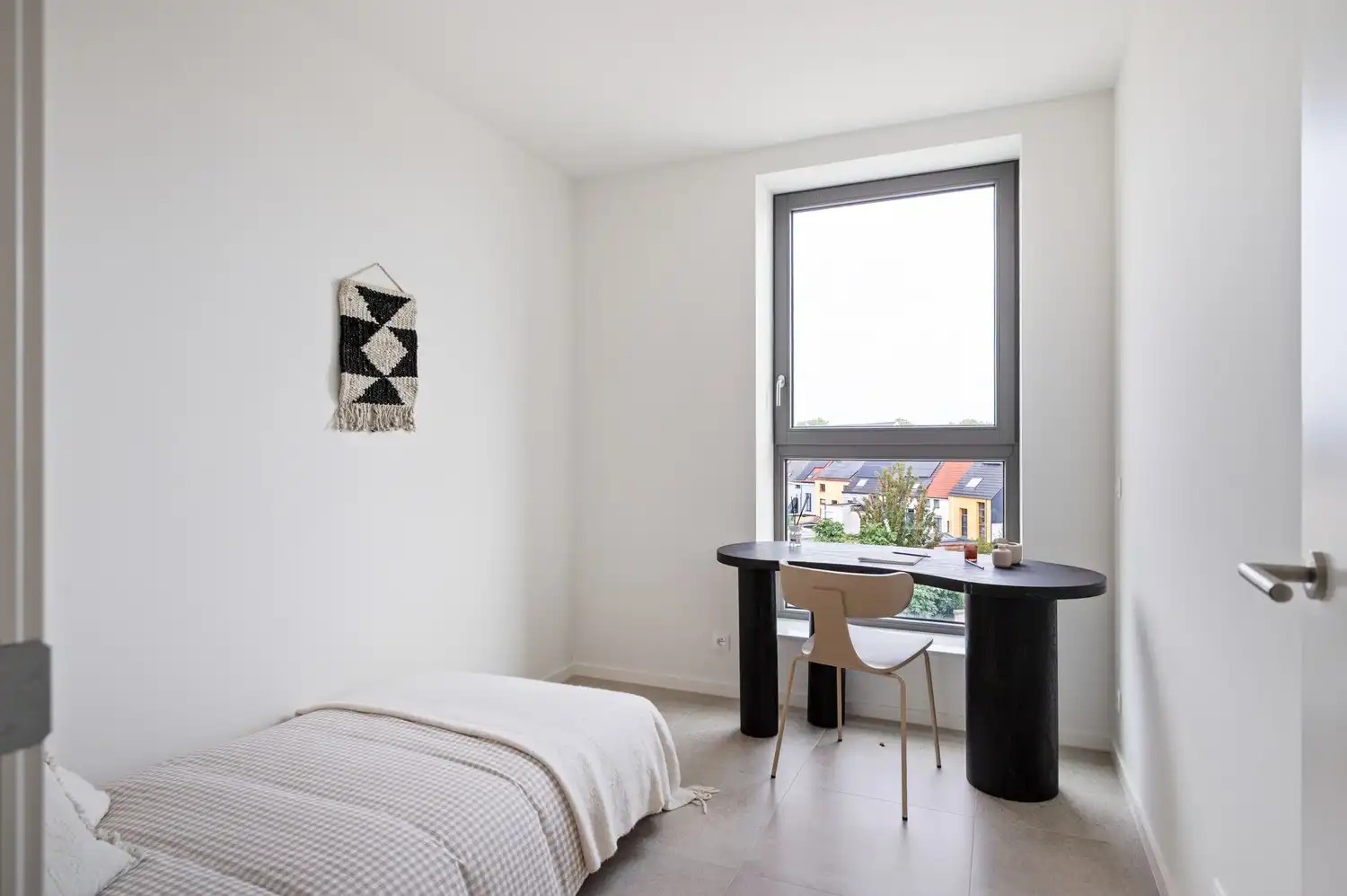 Twee slaapkamer appartement met ruim overdekt terras in De Lesselier foto 10