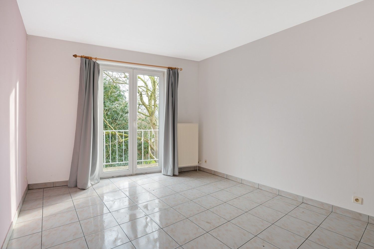 Appartement in kleinschalig gebouw met 2 slaapkamers en terras ! foto 7
