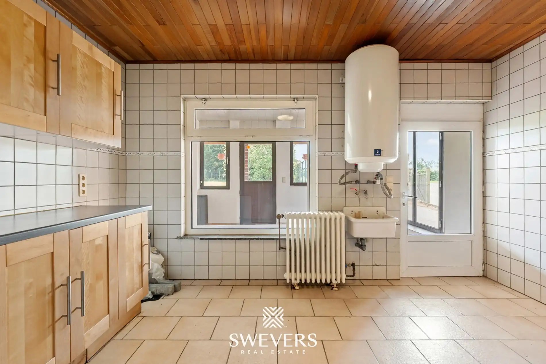 Charmante open bebouwing met 3 slaapkamers, zonnige tuin en renovatiepotentieel foto 15