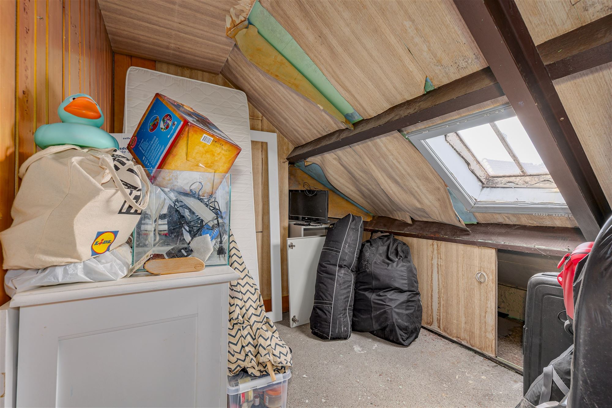 Charmant huis met drie slaapkamers foto 14