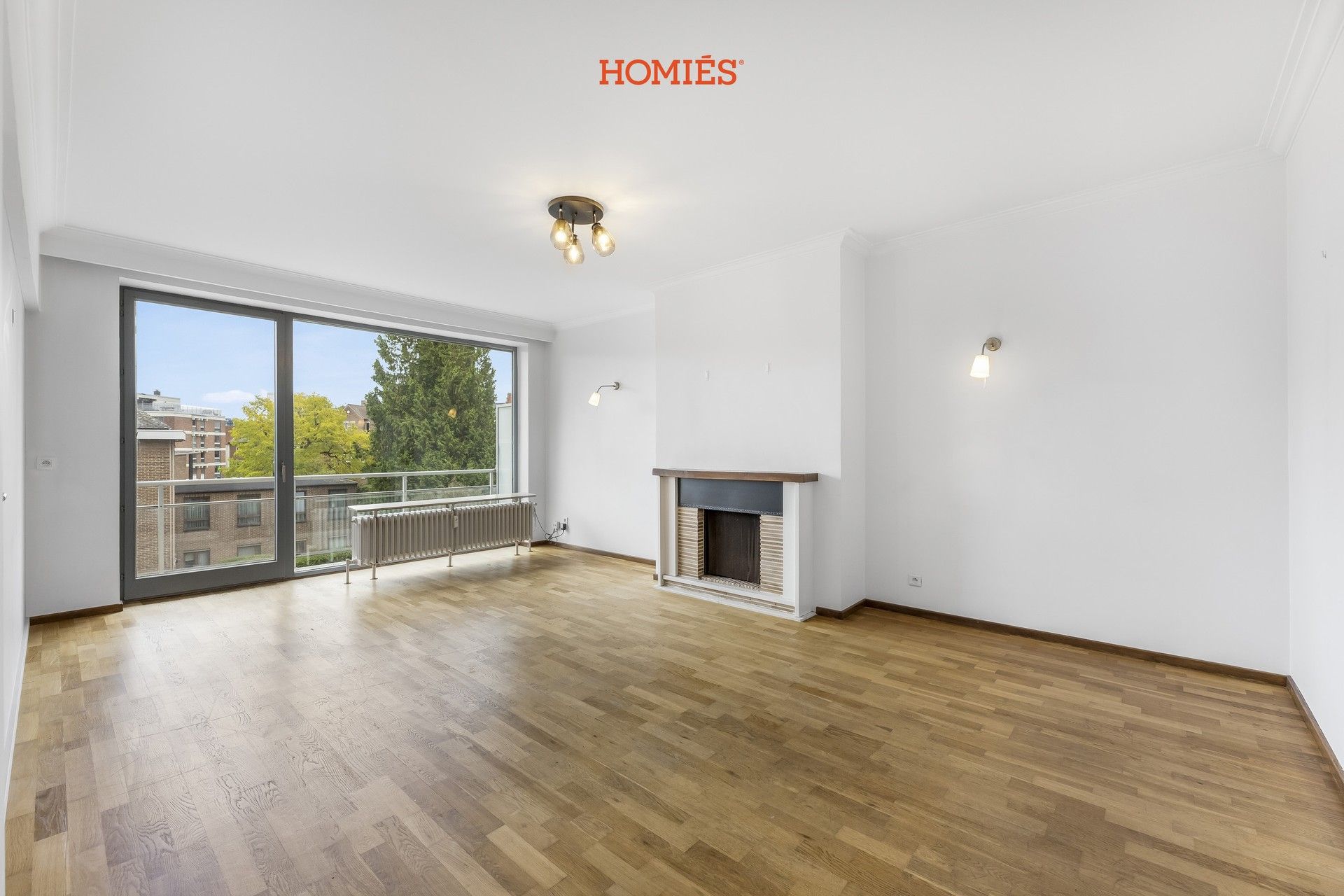 Lichtrijk appartement met 2 slaapkamers foto 2