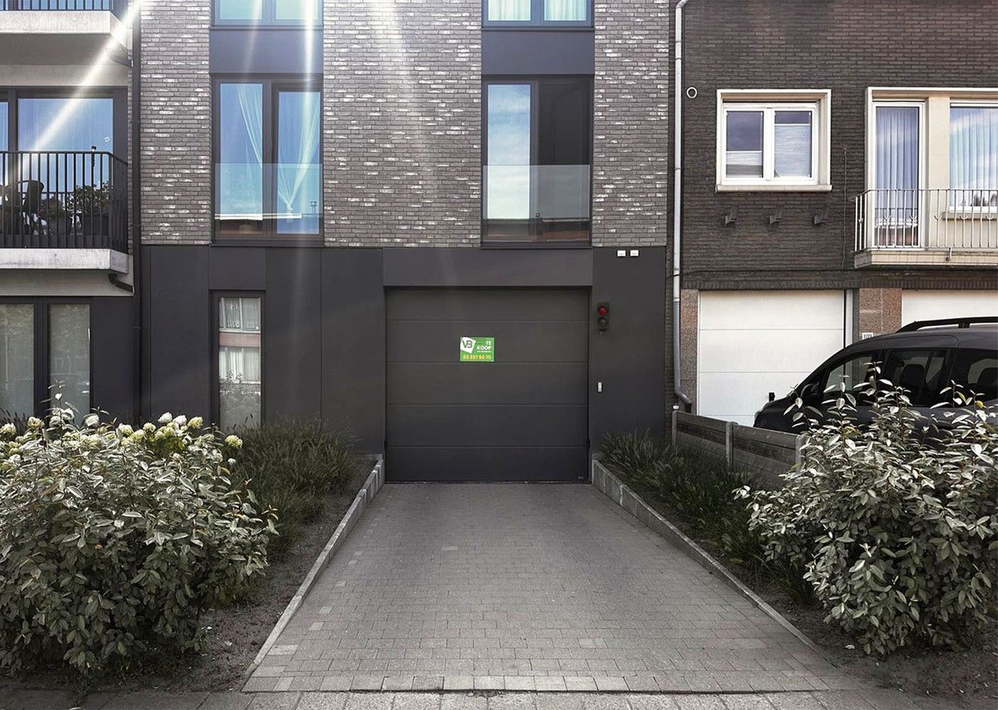 Ondergrondse autostaanplaats in residentie "THE SILVER RESIDENCE" foto 2
