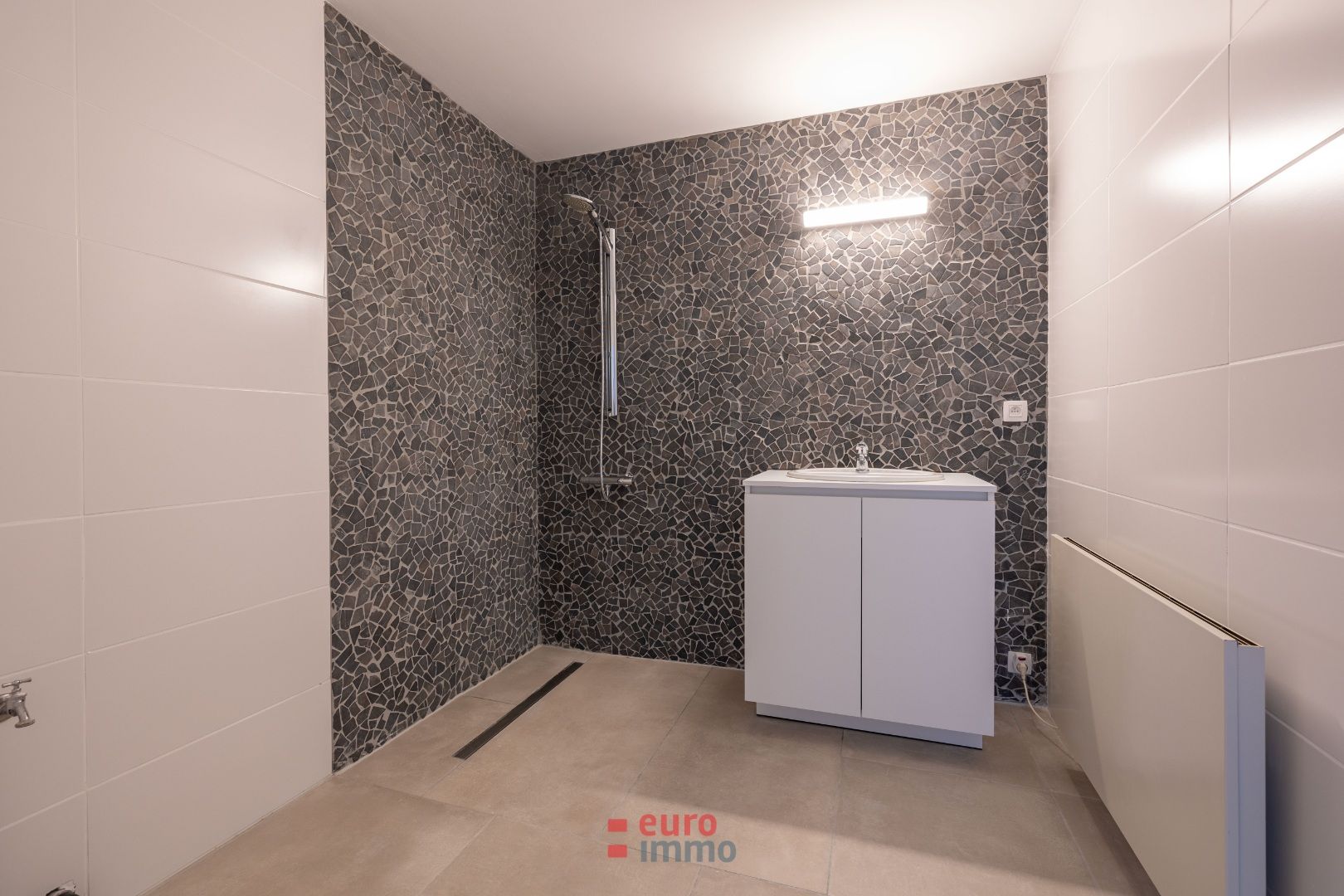 2 Gerenoveerde appartementen op centrale locatie in Nieuwpoort! foto 8