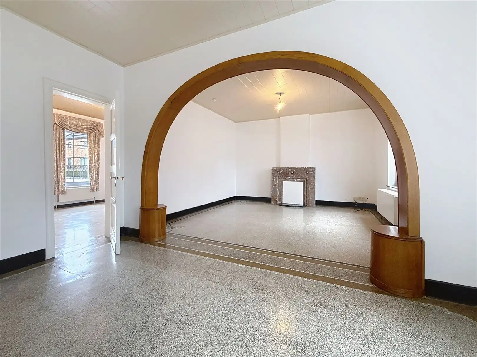 Ruime woning met 4 slpks en verhuurde studio + tuin foto 11