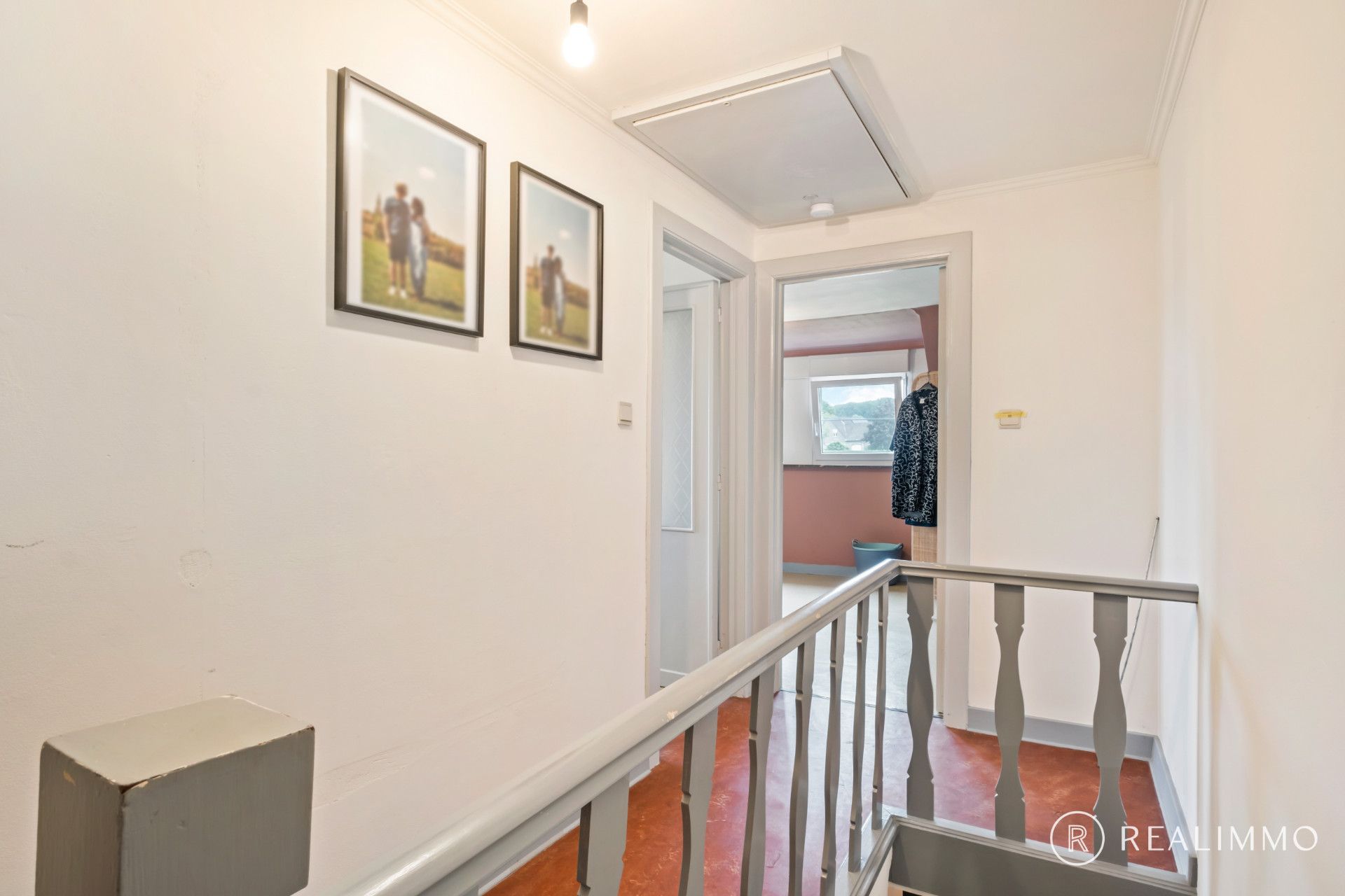 Charmante halfopen woning op toplocatie! foto 11