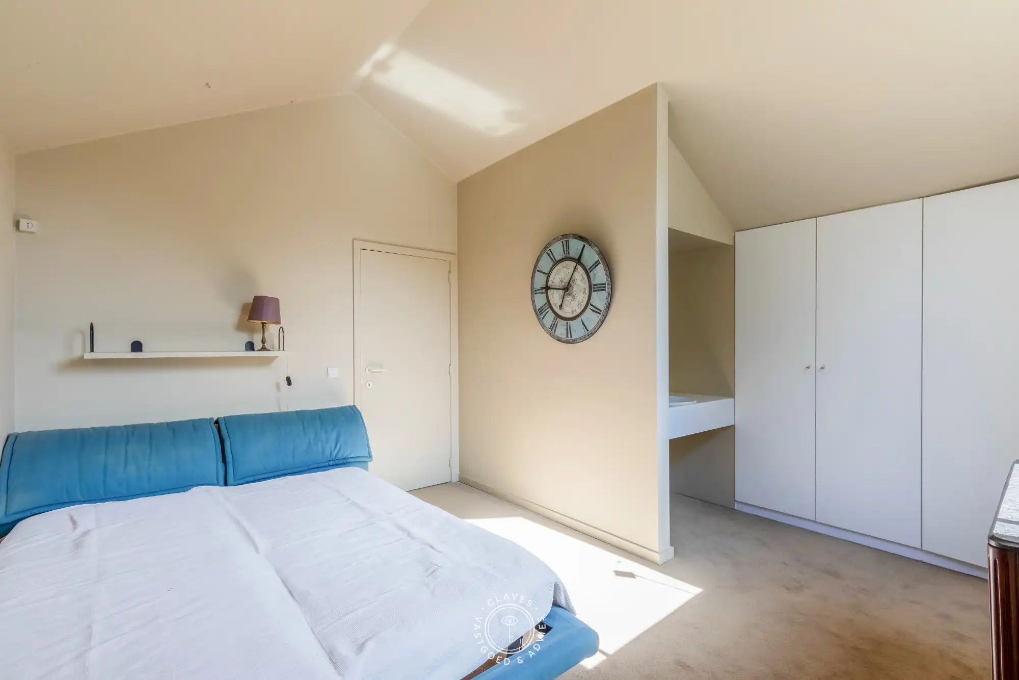Residentiële villa op een uitzonderlijk groen perceel van meer dan 2.000 m² in de gegeerde Eikenlaan te Belsele foto 16