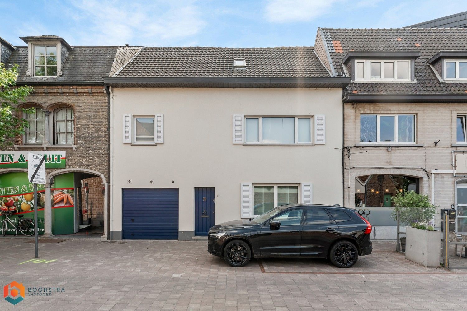 Instapklare rijwoning met 2 slpkrs in het centrum van Putte foto {{pictureIndex}}