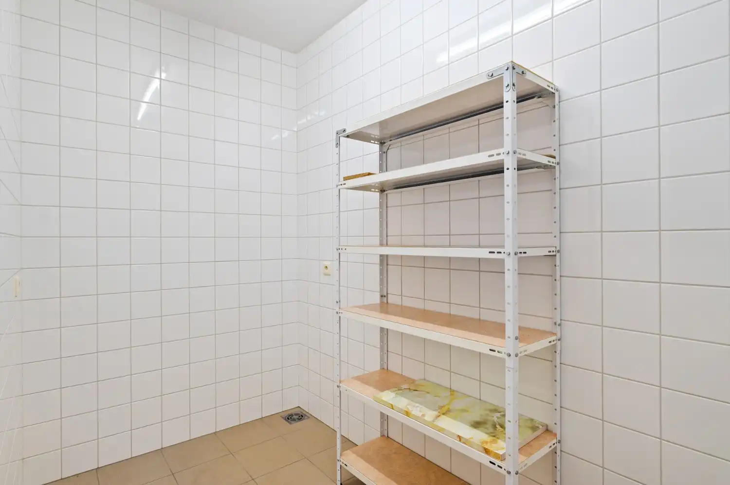 Opbrengsteigendom of co-housing met 2 ruime appartementen in het centrum van Broechem! foto 10