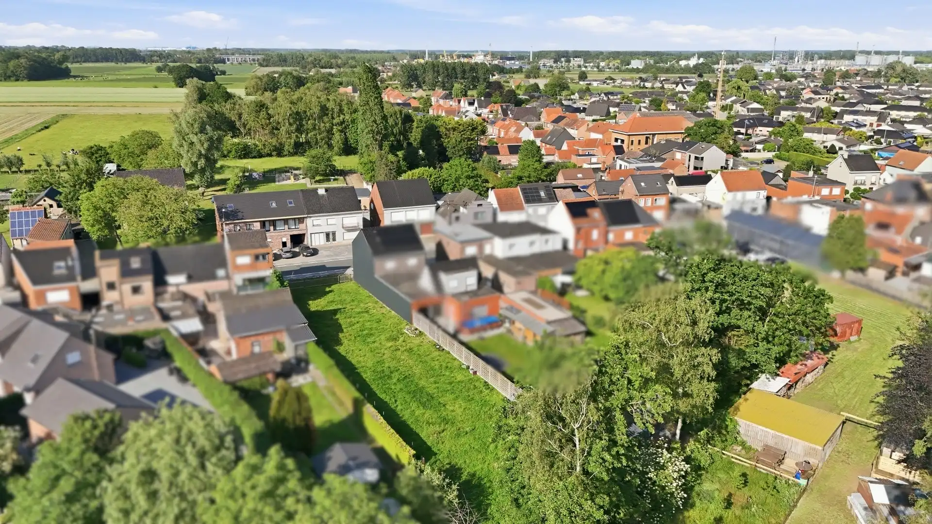 Bouwgrond met vergunde plannen voor 2 woningen foto 3