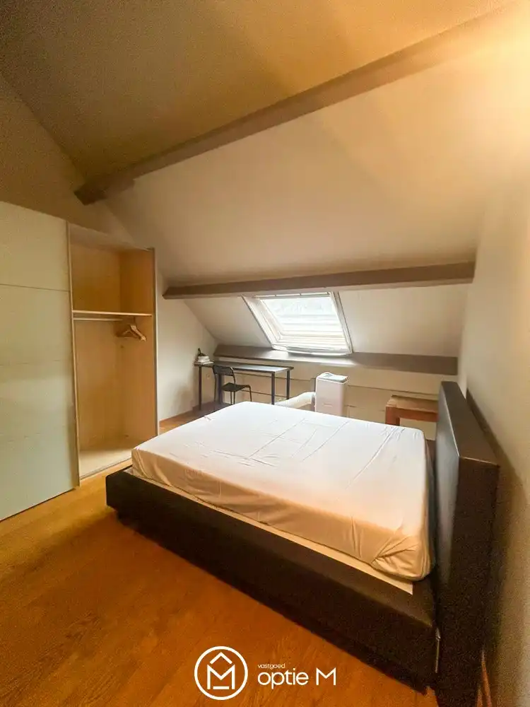 Bemeubelde duplex studio te huur in Hasselt – centrumligging met zicht op de Walputstraat foto 7