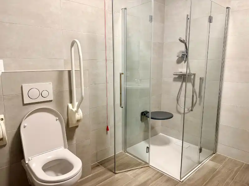 SERVICEFLAT MET GEZELLIG TERRAS foto 8