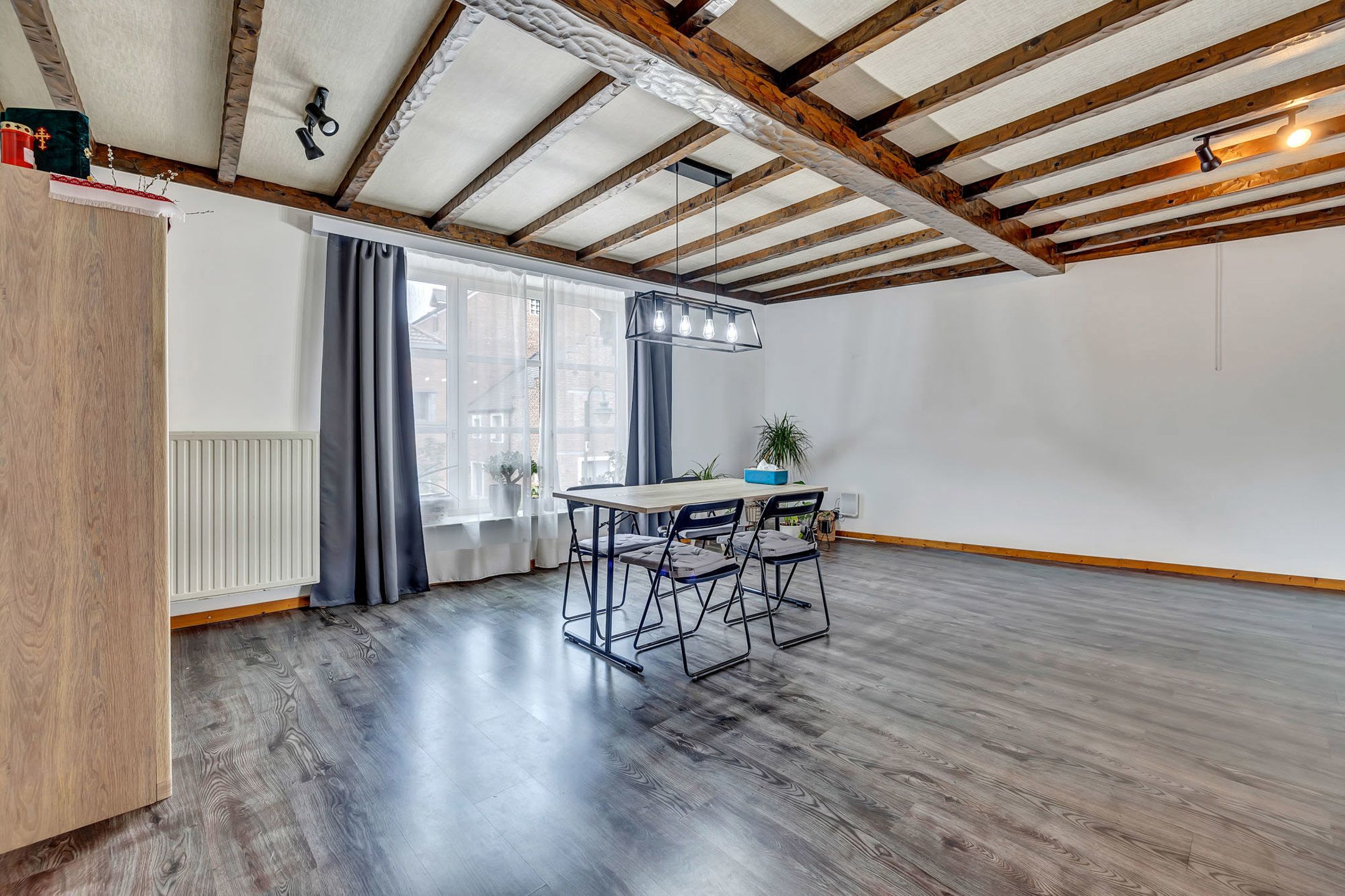 Duplex appartement met 3 slaapkamers en 2 staanplaatsen te Onze-Lieve-Vrouw-Lombeek foto 4