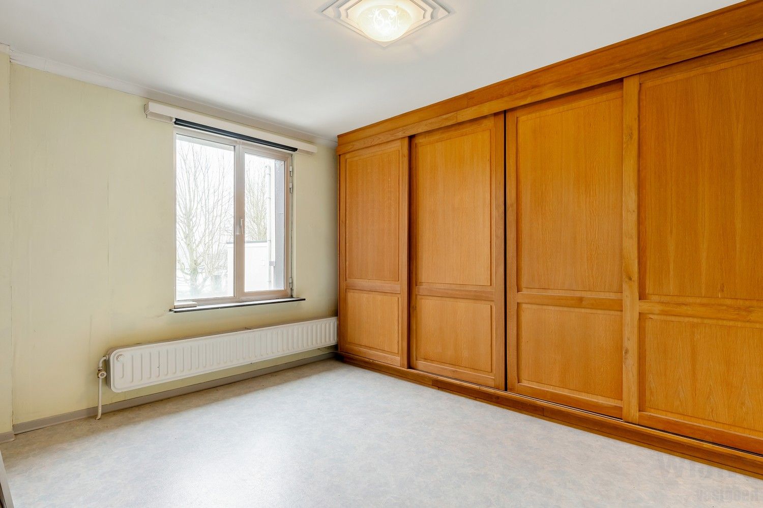 Opbrengsteigendom, twee wooneenheden met elk 2 slaapkamers. foto 20
