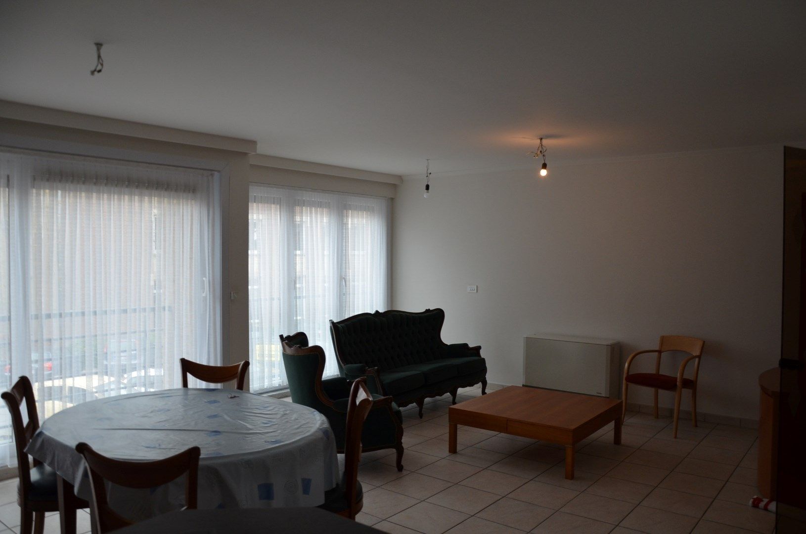 Appartement eerste verdieping met garage. foto 5