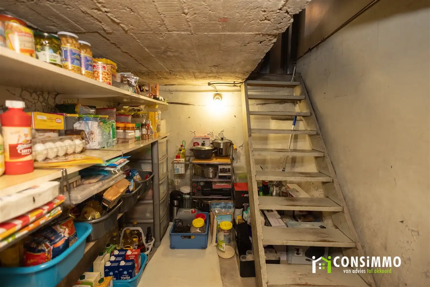 Instapklare en verrassend ruime gezinswoning met 6 slaapkamers in Munsterbilzen foto 32