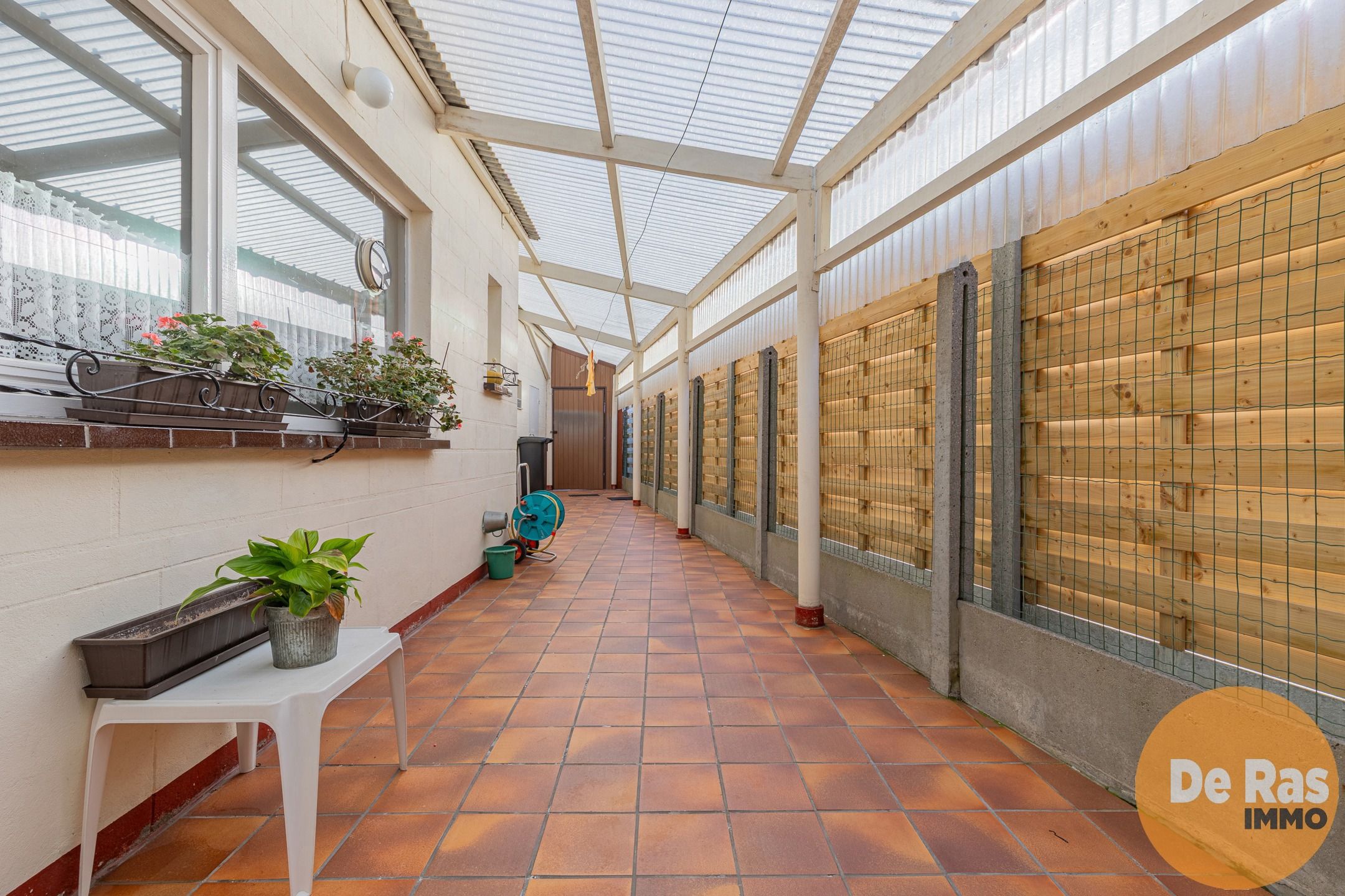 ERPE-MERE - Op te frissen woning met zuidgerichte tuin foto 16