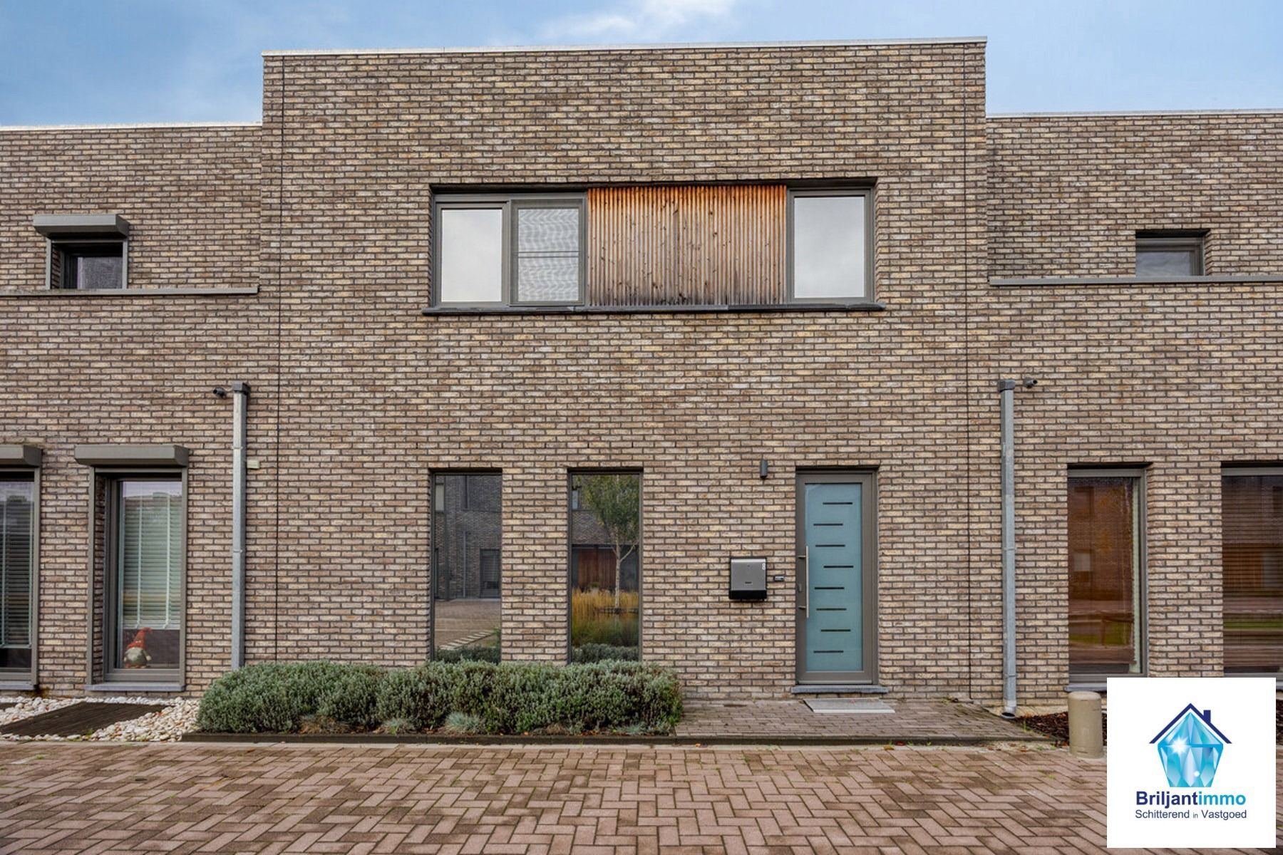 Nieuwbouw te Mechelen-Zuid met 3 slp, dubbele garage en tuin foto 3