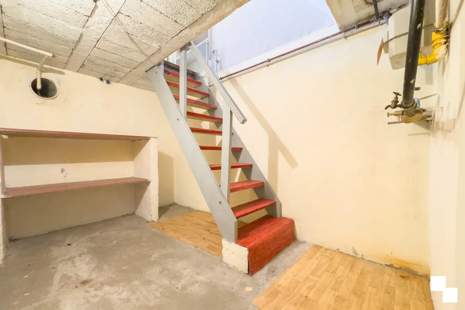 Rustig gelegen woning met garage te Kachtem foto 14