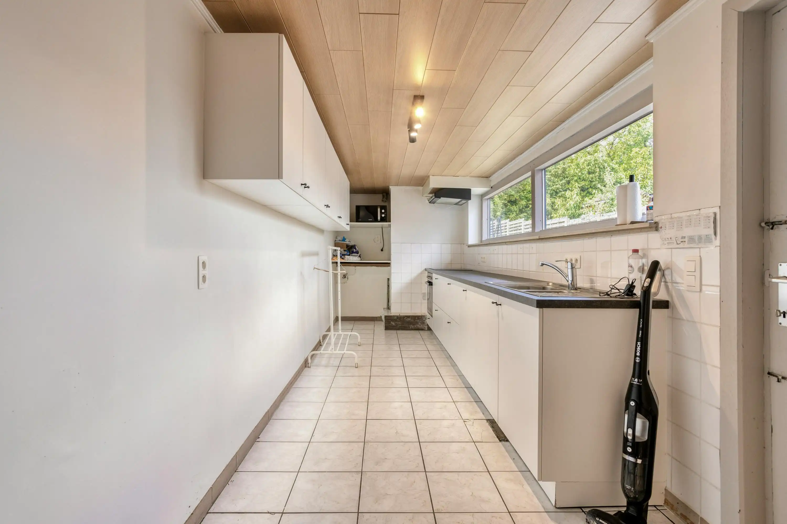 Woning met 4 slaapkamers en tuin te Moorslede met EPC C!!! foto 2
