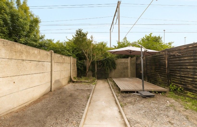 Makkelijk gelegen woning met 3 slaapkamers stadsrand foto 13