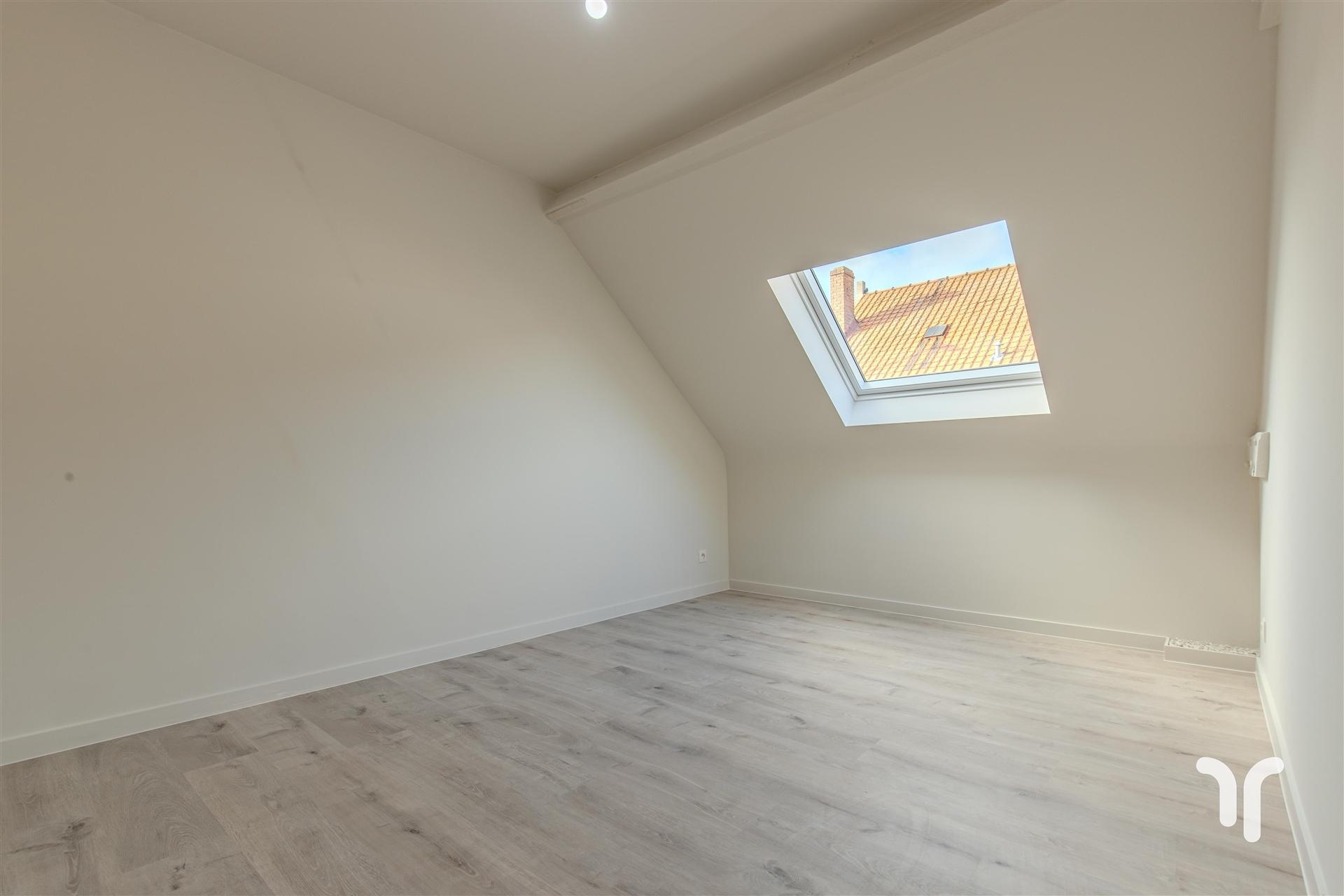 Gerenoveerde woning met 3 slaapkamers.  foto 6