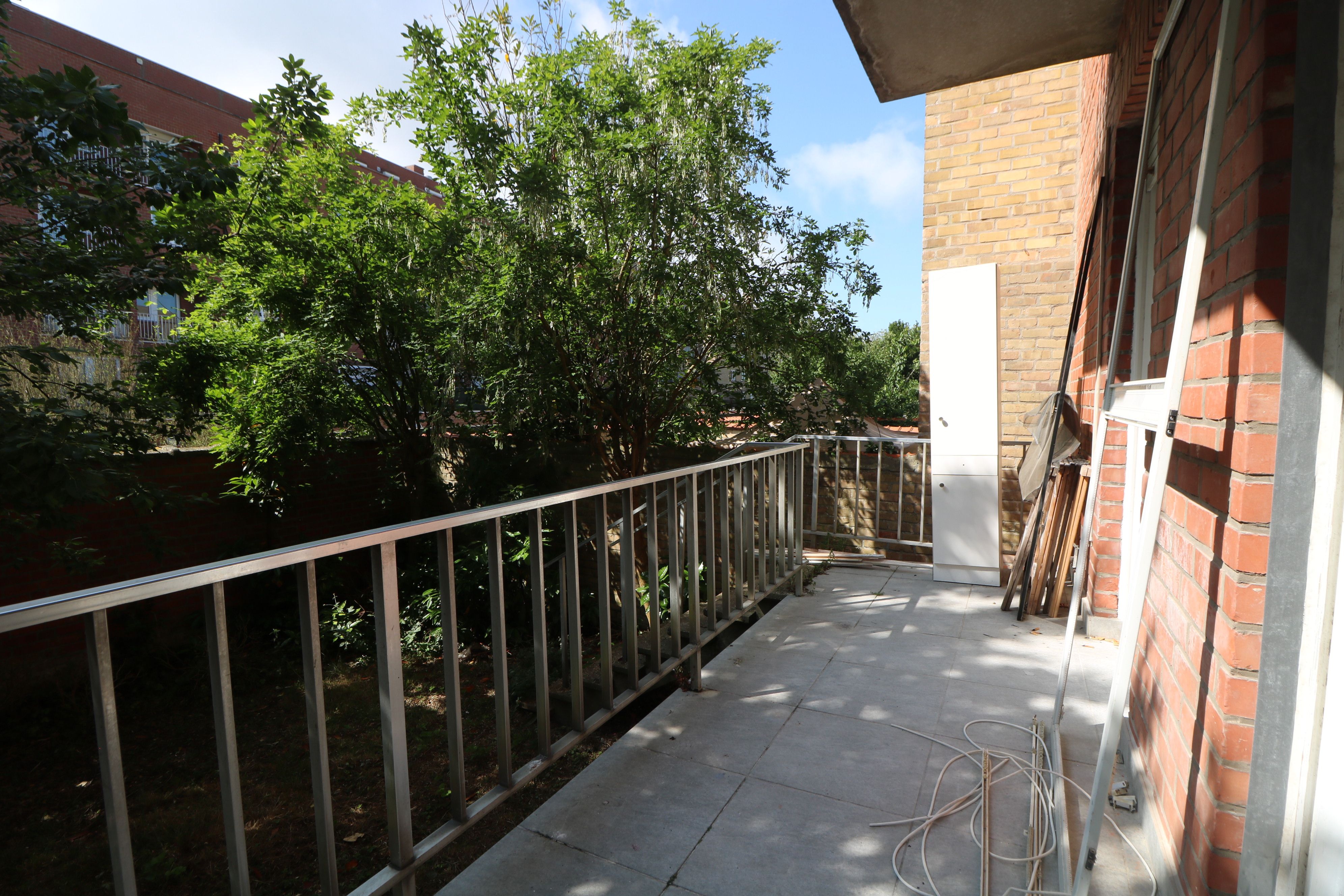 Volledig gerenoveerd, ruim 2-slaapkamerappartement met tuin, vlakbij het centrum van Blankenberge. foto 5