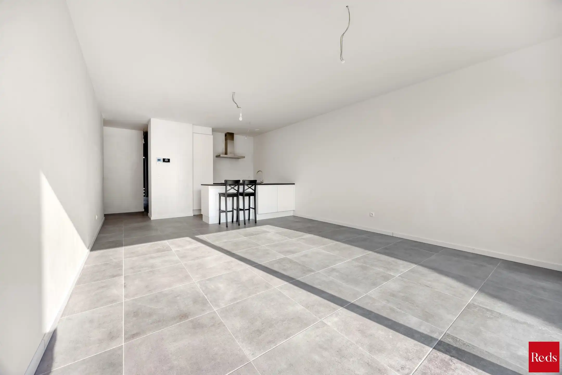 Stijlvol gelijkvloers appartement met tuin foto 3