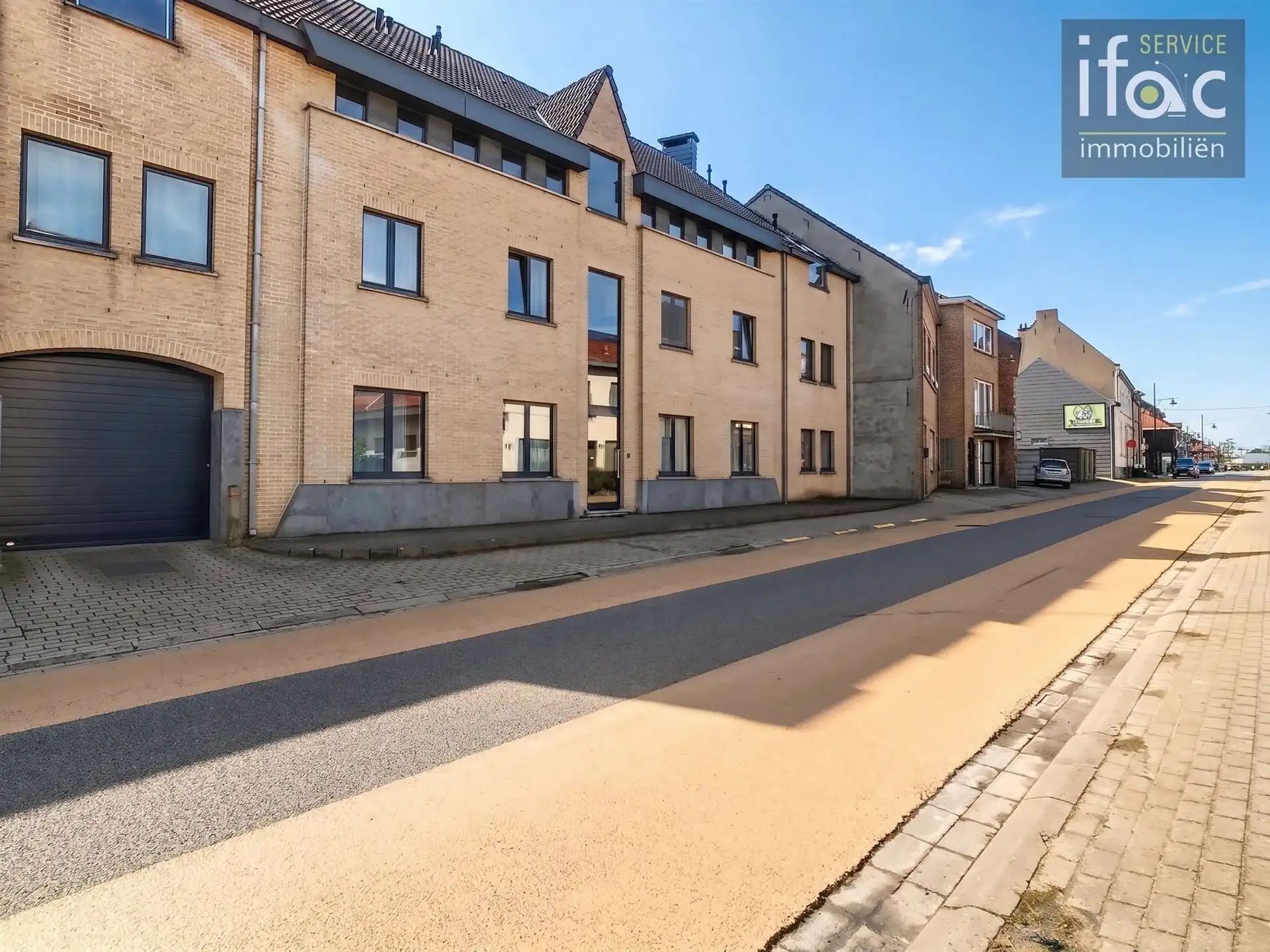 Goed gelegen duplex met 2 slaapkamers en terras foto 16