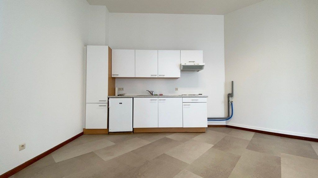 Kantoorruimte te huur in gerenoveerde herenwoning in centrum Gent foto 5