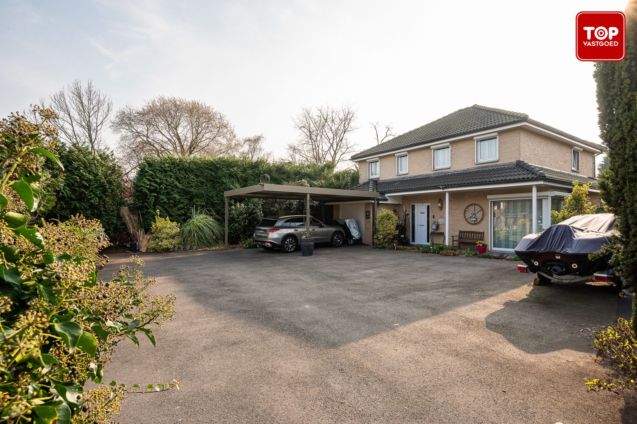 Ruime alleenstaande villa met 3 slaapkamers en tuin van 1001m².  foto 3