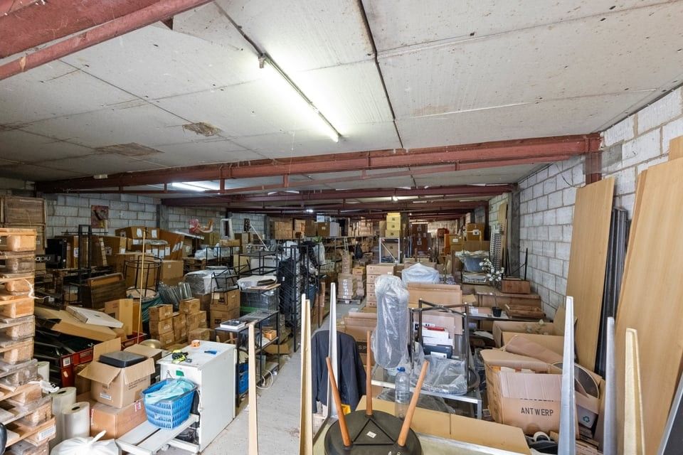 GERENOVEERDE GEZINSWONING MET RUIME LOODS IN SINT-TRUIDEN foto 6