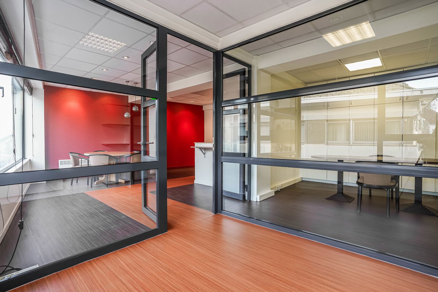 Winkel of kantoor te huur in centrum Londerzeel foto 11