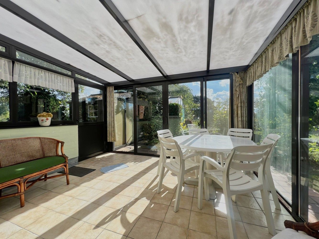 Unieke, landelijk gelegen woning (4 slpks) op 2082m²! foto 7