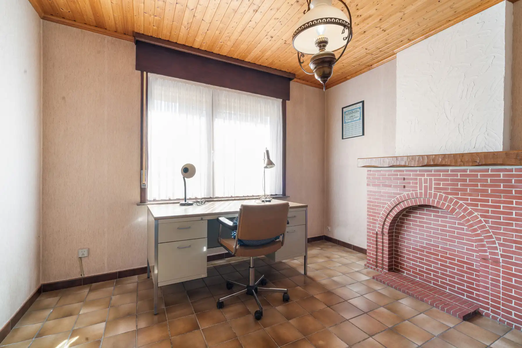 Woning met 4 slaapkamers, garage en tuin foto 4