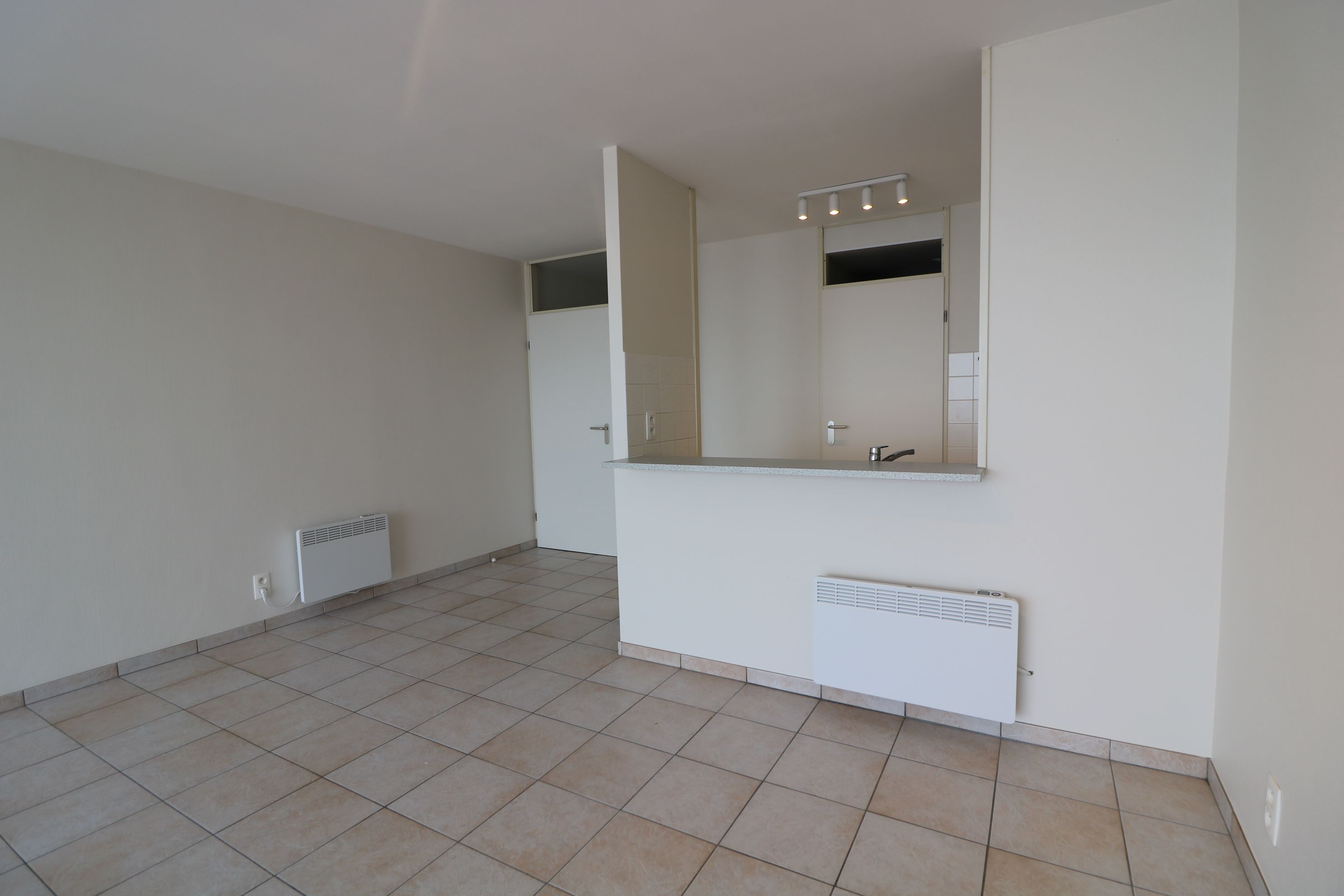Lichtrijk 2-slaapkamerappartement met frontaal zeezicht  foto 3