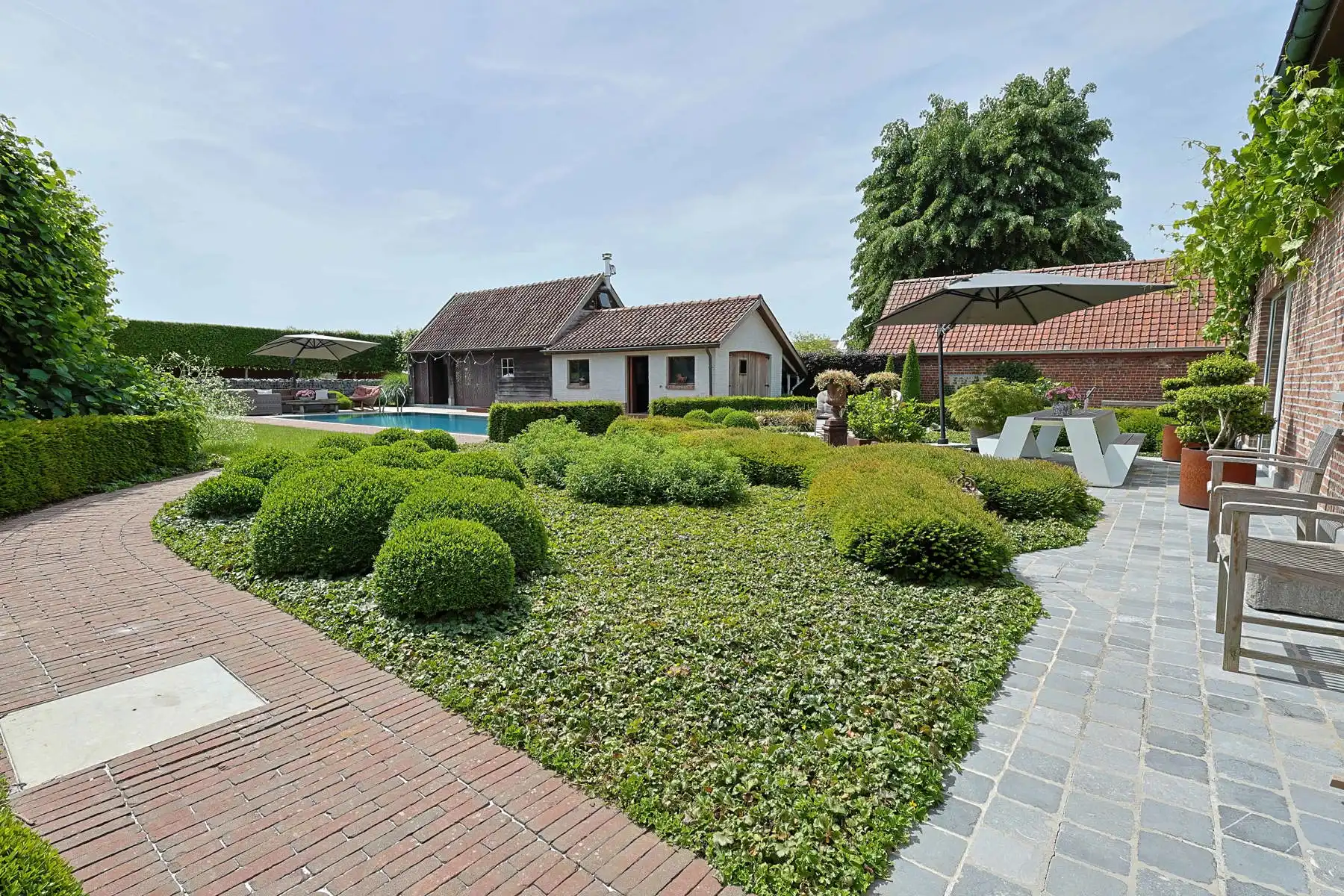 Exclusieve villa te koop - luxe, comfort en rust verzekerd. foto 27