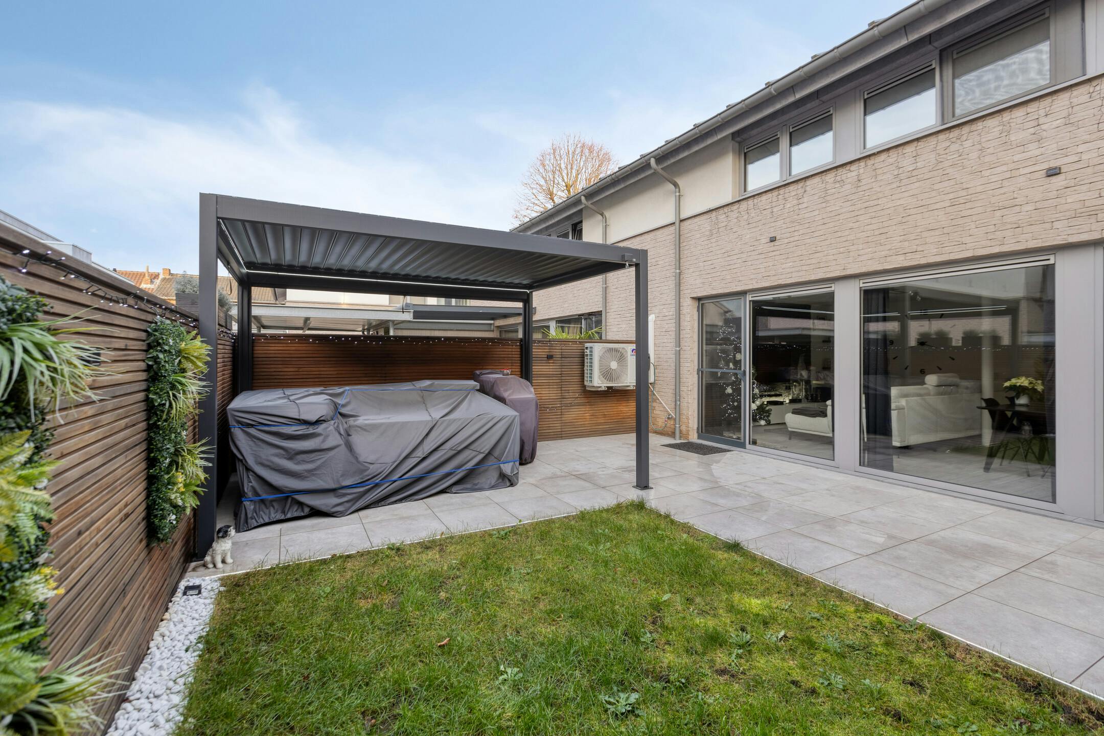 Energiezuinige woning met tuintje te koop in Maasmechelen foto 12