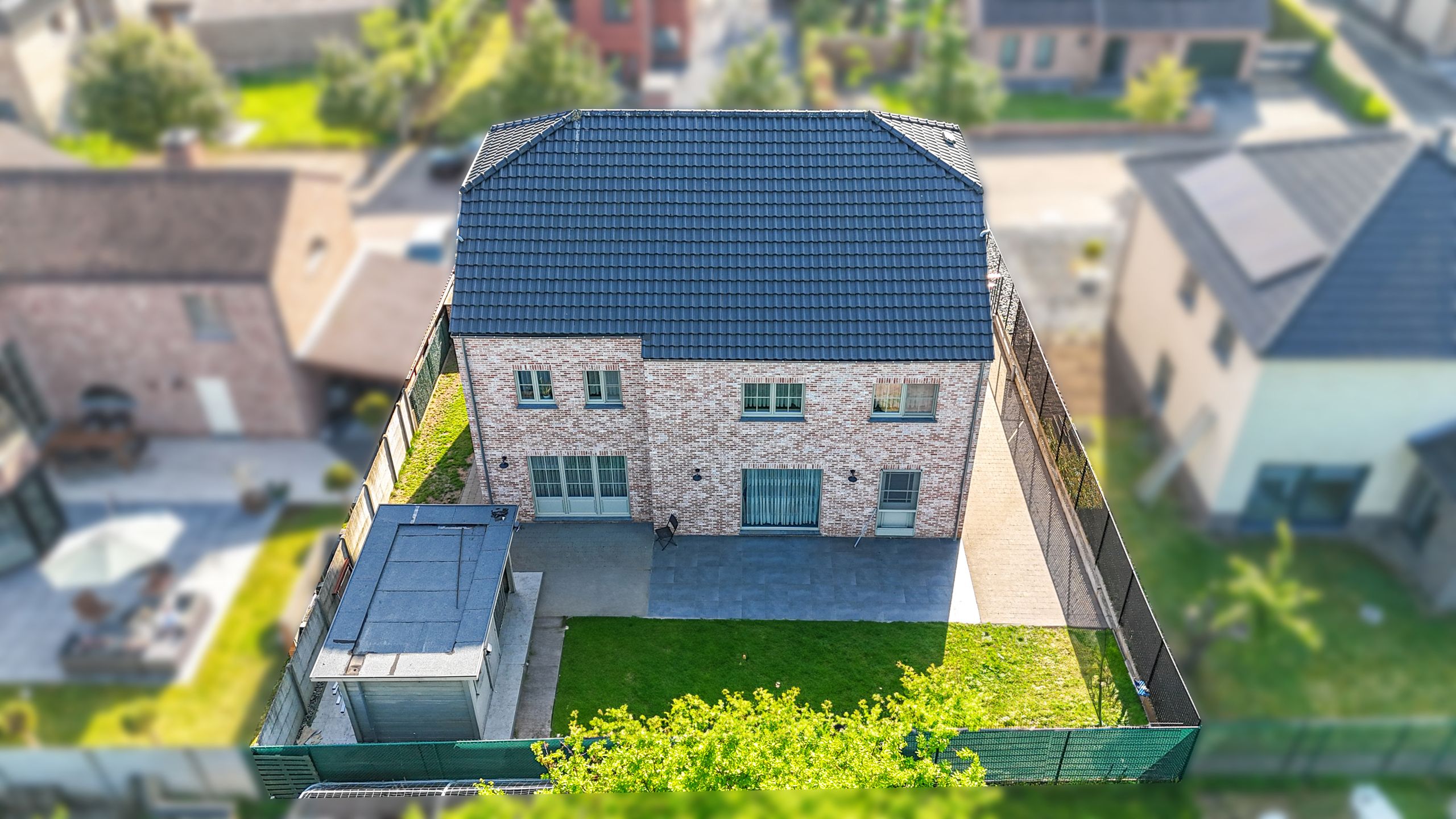 Karaktervolle nieuwbouw villa met 6slpks te Houthalen! foto 54