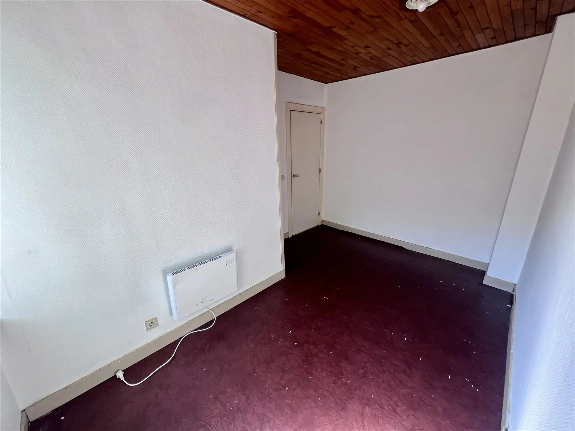 Huis met 3 slaapkamers en koer foto 20