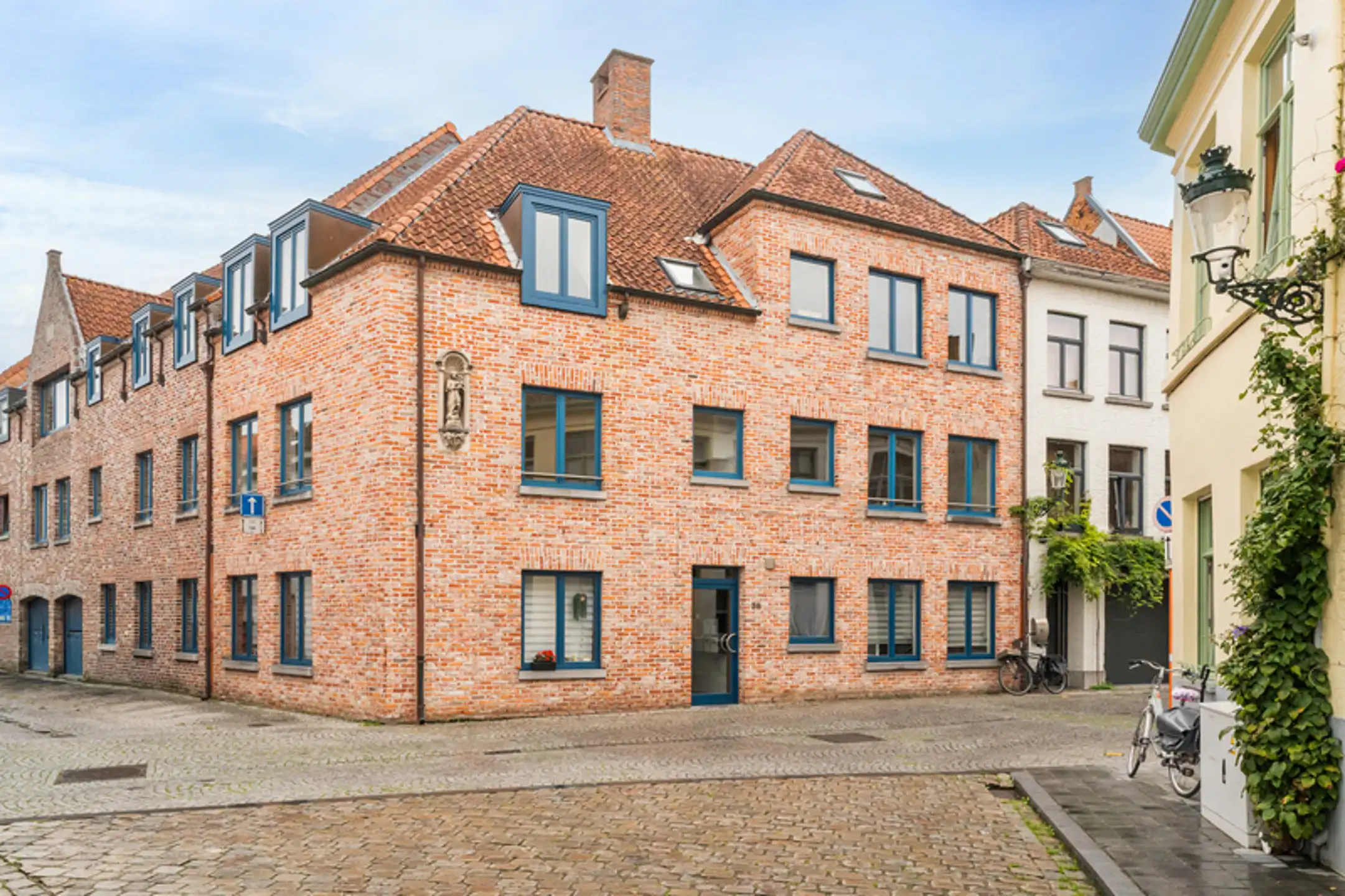 Gerenoveerd appartement met EPC A in hartje Brugge foto 24