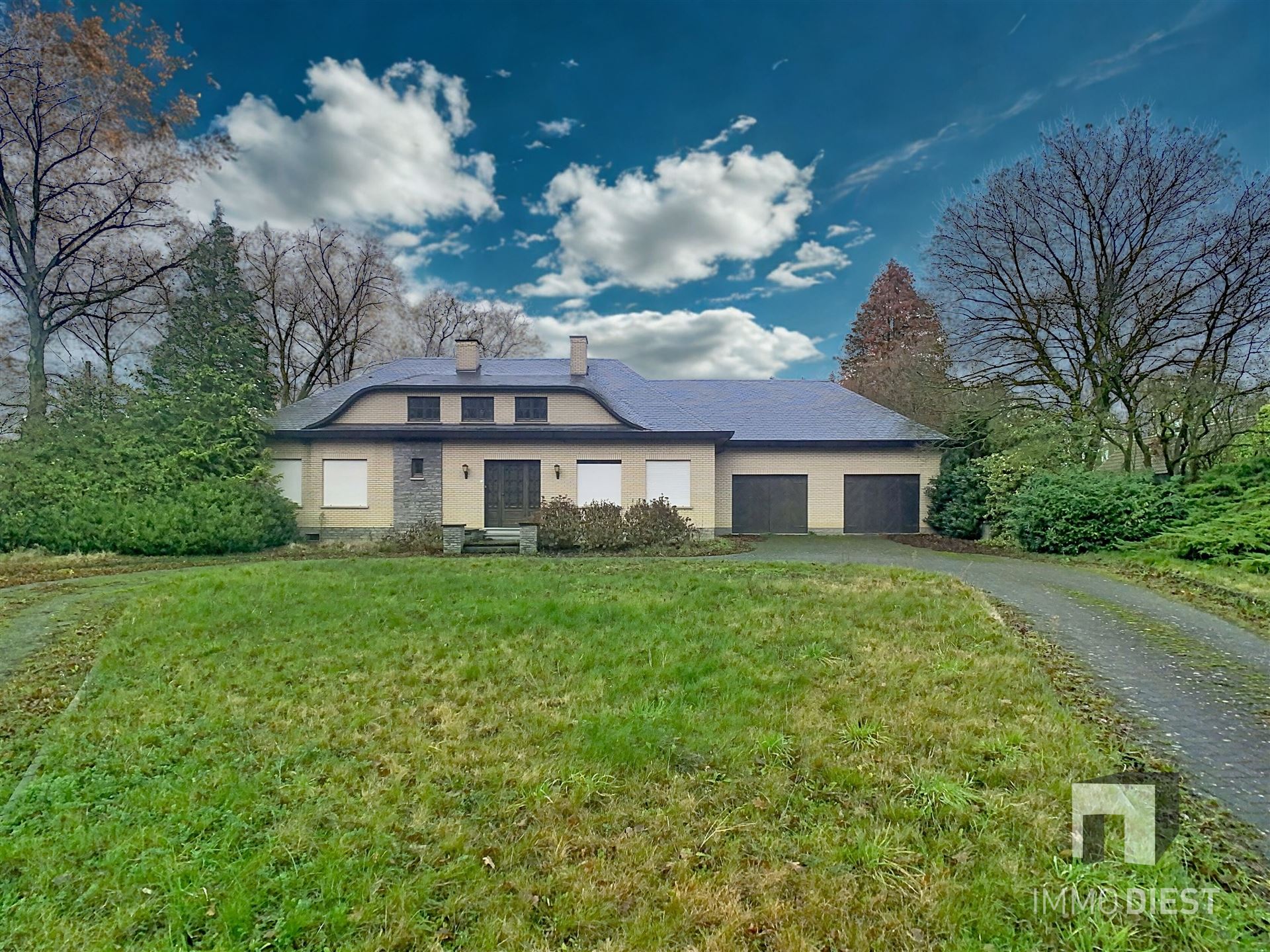 Landhuis met karakter en ruimte (min. 4 slpks) foto 2