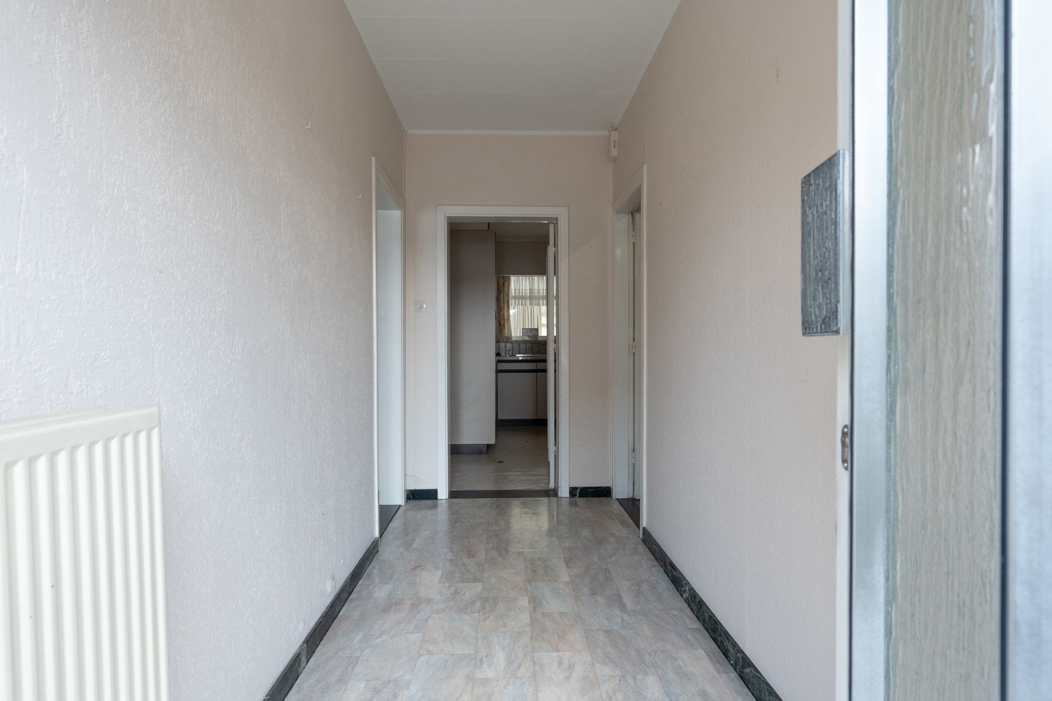 Te renoveren woning met 3 slpks op mooi perceel van 295 m² foto 4